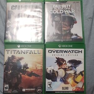 Xbox One Video Game Bundle - Green Cases